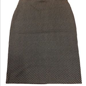 Form Flattering Business Pencil Skirt